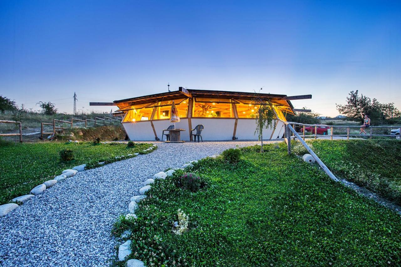 Debeli Dab Hotel Stara Kresna Екстериор снимка